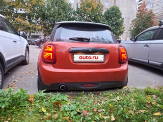 2021 Mini Hatch Cooper III (F55/F56) Рестайлинг, оранжевый, 2250000 рублей, вид 5