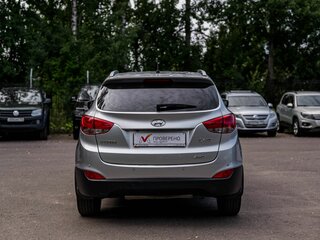 2011 Hyundai ix35 I, серебристый, 830000 рублей, вид 4