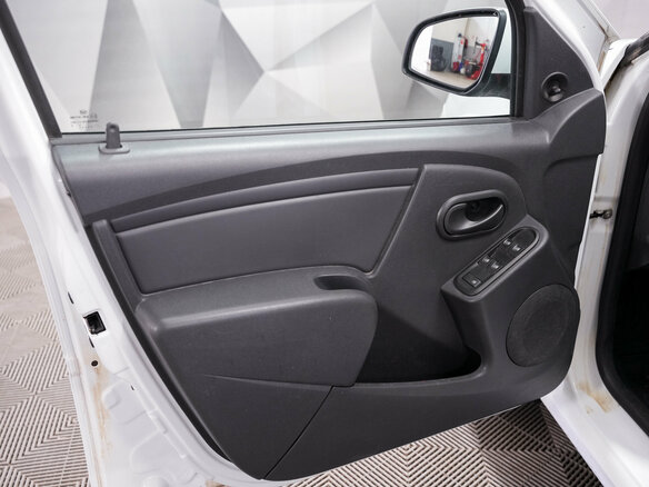 2024 Lada (ВАЗ) Largus I Рестайлинг, белый, 1273000 рублей - вид 15