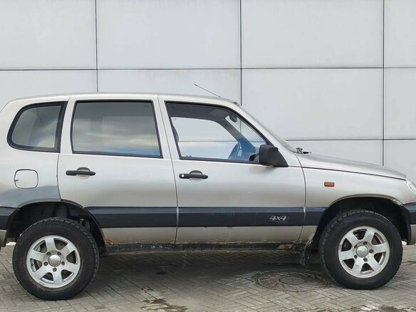 2008 Chevrolet Niva I, серый, 255000 рублей - вид 3