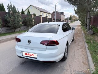 2021 Volkswagen Passat B8 Рестайлинг, белый, 2300000 рублей, вид 4