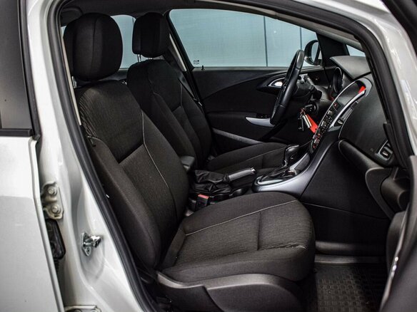 2013 Opel Astra J Рестайлинг, белый - вид 6
