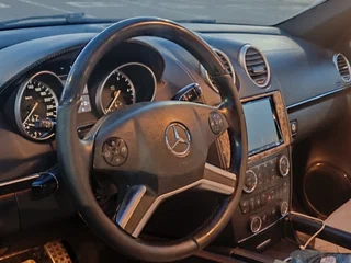 2012 Mercedes-Benz GL-Класс 350 I (X164) Рестайлинг, чёрный, 1384000 рублей, вид 4