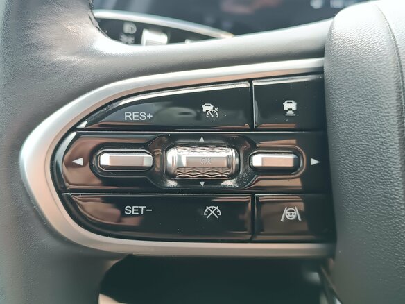 2023 Chery Tiggo 8 Pro Max I Рестайлинг, серебристый, 2440000 рублей - вид 4
