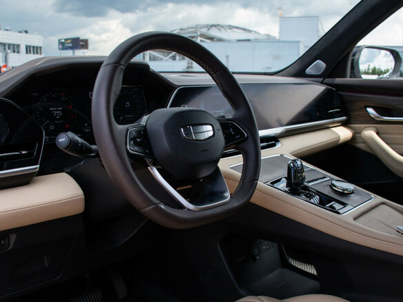 2025 Geely Monjaro (Xingyue L) I Рестайлинг (China Market), чёрный, 3497000 рублей - вид 8