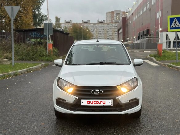 2024 Lada (ВАЗ) Granta I Рестайлинг, белый, 600000 рублей - вид 3
