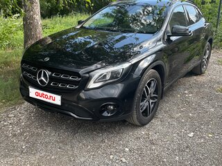 2019 Mercedes-Benz GLA 200 I (X156) Рестайлинг, чёрный, 2400000 рублей, вид 1