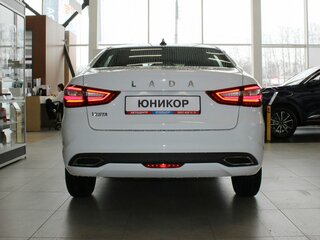 2026 Lada (ВАЗ) Vesta I Рестайлинг (NG), серебристый, 1681900 рублей, вид 3