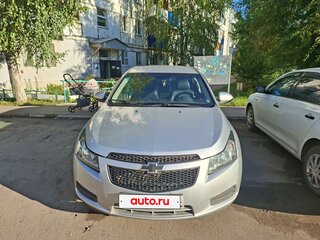 2011 Chevrolet Cruze I, серебристый, 550000 рублей, вид 1