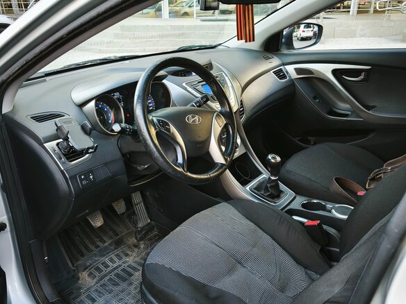 2012 Hyundai Elantra V (MD), серебристый - вид 9