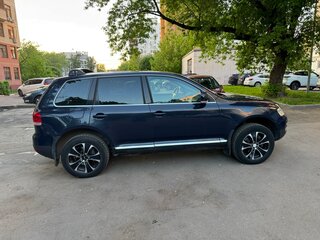 2006 Volkswagen Touareg I, синий, 790000 рублей, вид 2