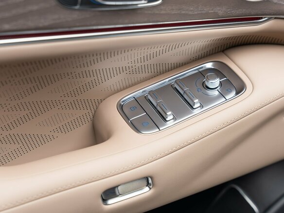 2026 Zeekr 8X 70 kWh, чёрный, 12200000 рублей - вид 11