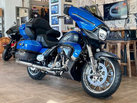 2026 Harley-Davidson CVO Street Glide Limited, синий, 6950000 рублей, вид 1