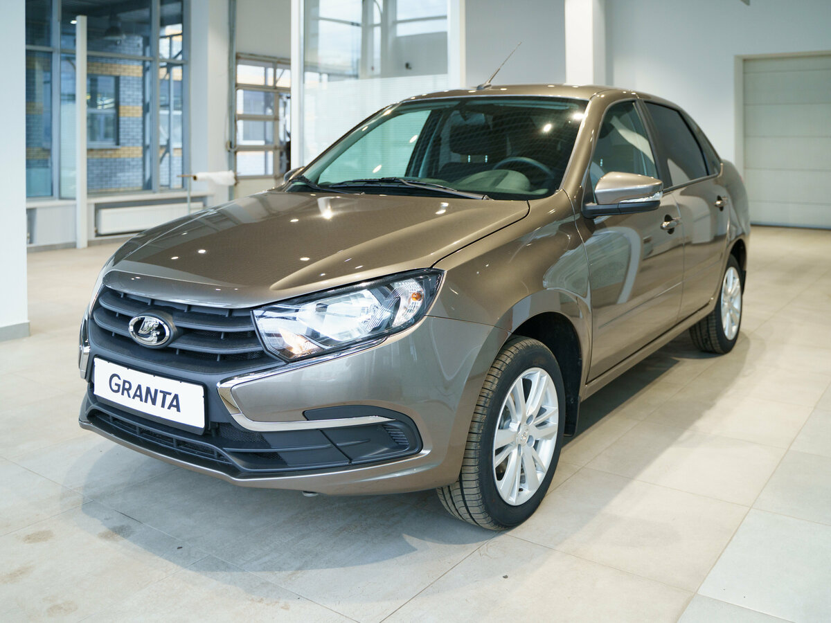Открыть фотографии: Lada (ВАЗ) Granta I Рестайлинг