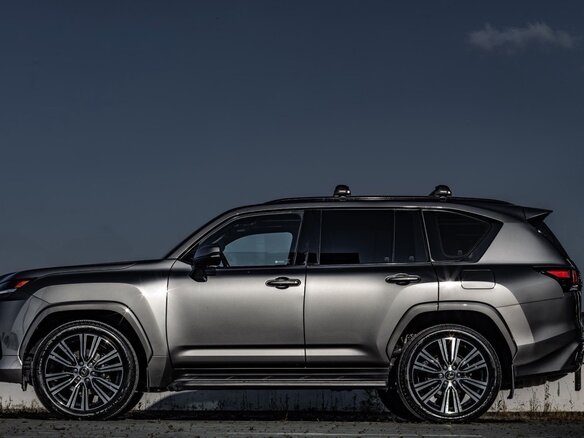 2024 Lexus LX 600 IV, серый, 16000000 рублей - вид 5