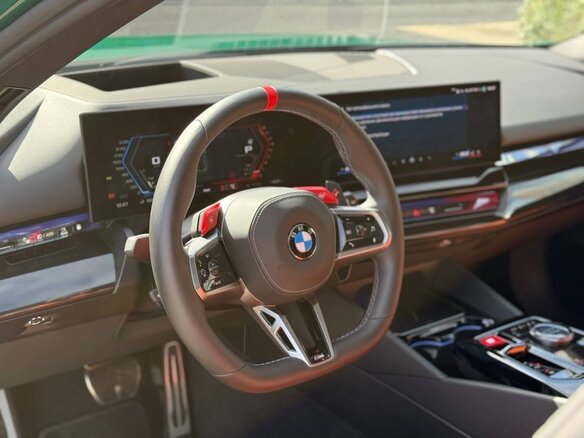 2025 BMW M5 VII (G90), зелёный, 21250000 рублей - вид 6