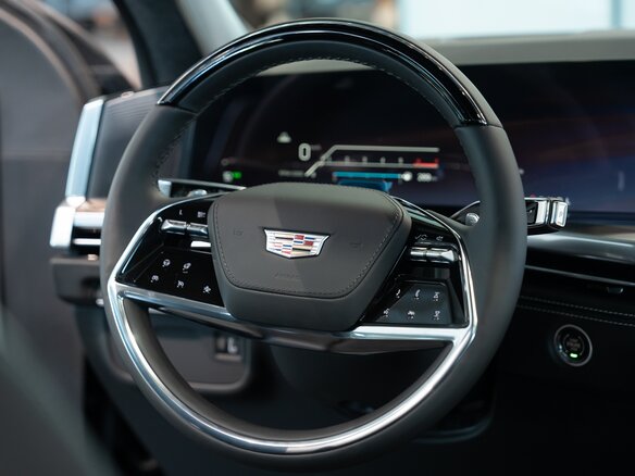 2026 Cadillac Escalade V Рестайлинг, чёрный, 23700000 рублей - вид 17