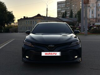 2019 Toyota Camry VIII (XV70), чёрный, 2830000 рублей, вид 2
