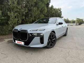 2022 BMW 7 серии 740Li VII (G70), серый, 9600000 рублей, вид 1