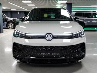 2026 Volkswagen Tiguan L Pro III (China Market), серый, 5490000 рублей, вид 2