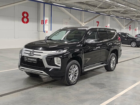Mitsubishi Pajero Sport III Рестайлинг