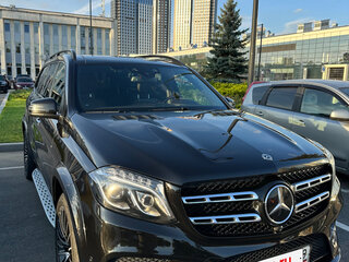 2017 Mercedes-Benz GLS 500 I (X166), чёрный, 4250000 рублей, вид 3