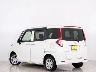 2022 Toyota Roomy I Рестайлинг, белый, 929000 рублей, вид 4