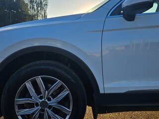 2018 Volkswagen Tiguan II, белый, 2700000 рублей, вид 4