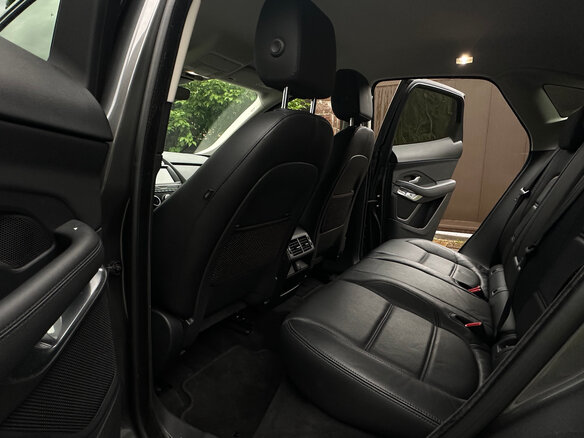 2018 Jaguar E-Pace I, серый, 2790000 рублей - вид 9