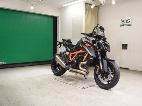 2024 KTM 1390 Super Duke R Evo, чёрный, 2055000 рублей, вид 1