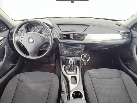 2014 BMW X1 20i I (E84) Рестайлинг, белый - вид 6