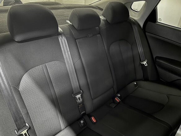 2017 Kia Optima IV, белый, 1740000 рублей - вид 11