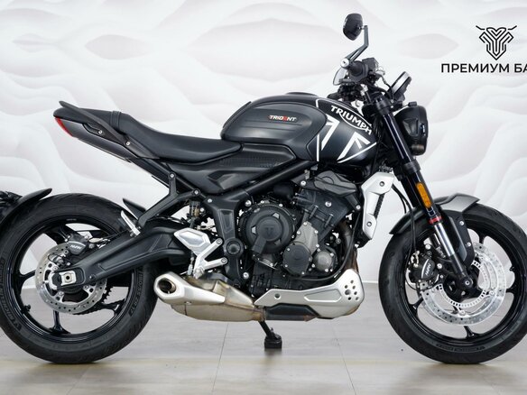 2021 Triumph Trident 660, чёрный, 690000 рублей