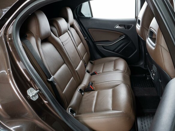 2014 Mercedes-Benz GLA 250 I (X156), коричневый, 1879000 рублей - вид 6