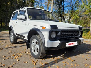 2010 Lada (ВАЗ) 2121 (4x4) I Рестайлинг, белый, 355000 рублей, вид 3