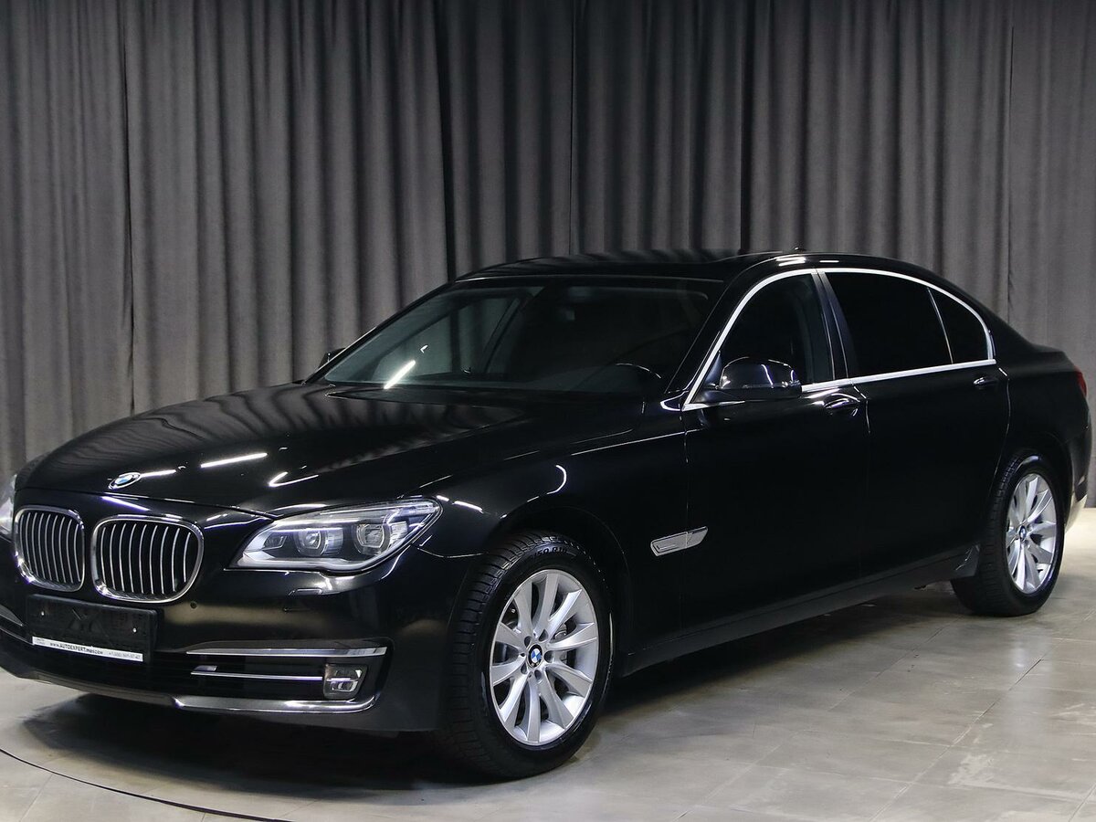 Открыть фотографии: BMW 7 серии V (F01/F02/F04) Рестайлинг