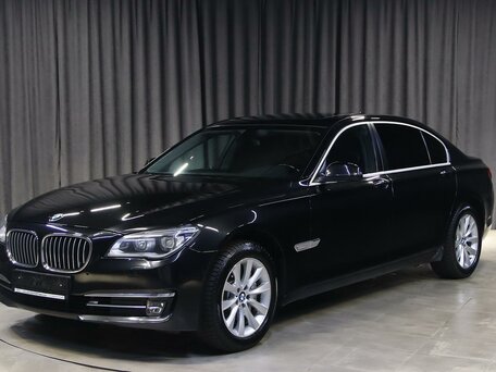 BMW 7 серии V (F01/F02/F04) Рестайлинг