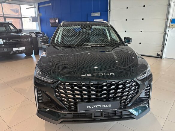 2026 Jetour X70+ I Рестайлинг, зелёный, 3099000 рублей