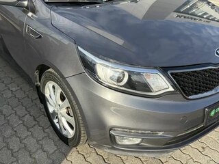 2017 Kia Rio III Рестайлинг, серый, 1381000 рублей, вид 4