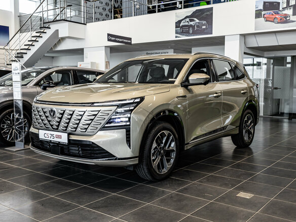 2025 Changan CS75 Plus IV, коричневый - вид 29