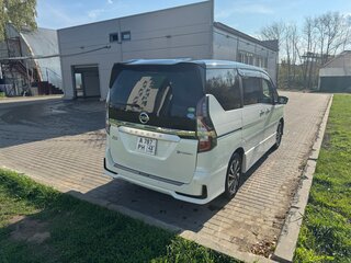 2020 Nissan Serena V (C27) Рестайлинг, белый, 2525000 рублей, вид 5
