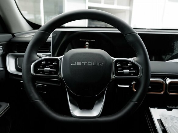 2026 Jetour X70+ I, чёрный, 3399000 рублей - вид 11