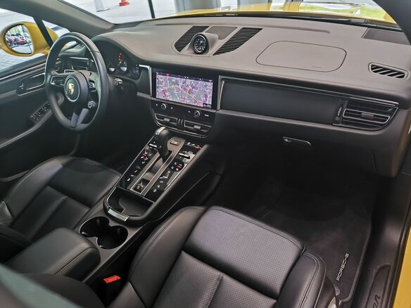 2024 Porsche Macan I Рестайлинг 2, жёлтый - вид 37