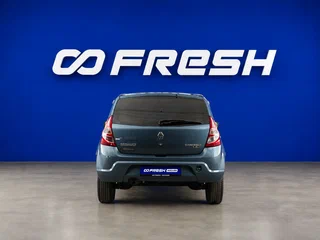 2013 Renault Sandero I, синий, 499077 рублей, вид 4