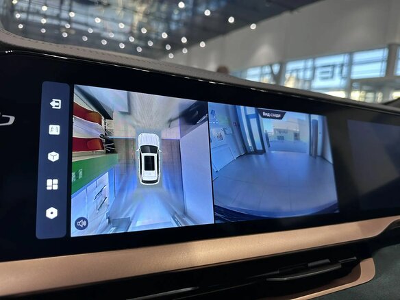 2023 Geely Monjaro I, синий, 2390000 рублей - вид 20