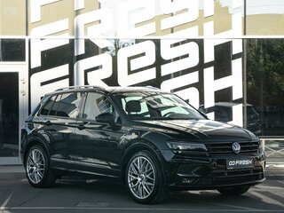 2018 Volkswagen Tiguan II, чёрный, 2399000 рублей, вид 1