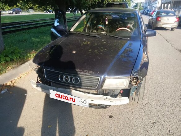 1996 Audi A4 I (B5), синий, 190000 рублей