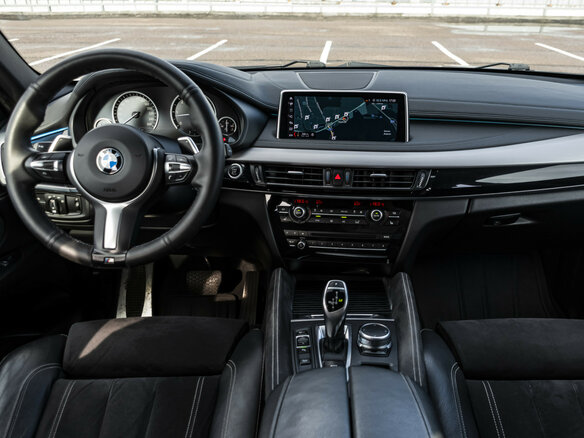 2018 BMW X6 30d II (F16), чёрный, 3600000 рублей - вид 13