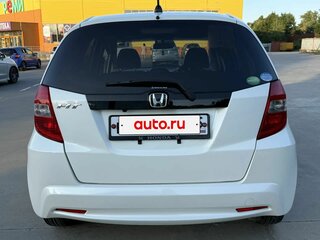 2012 Honda Fit II, белый, 850000 рублей, вид 3