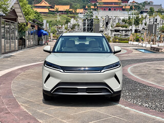 2025 BYD Yuan Up 32 kWh, серебристый, 1560000 рублей, вид 2